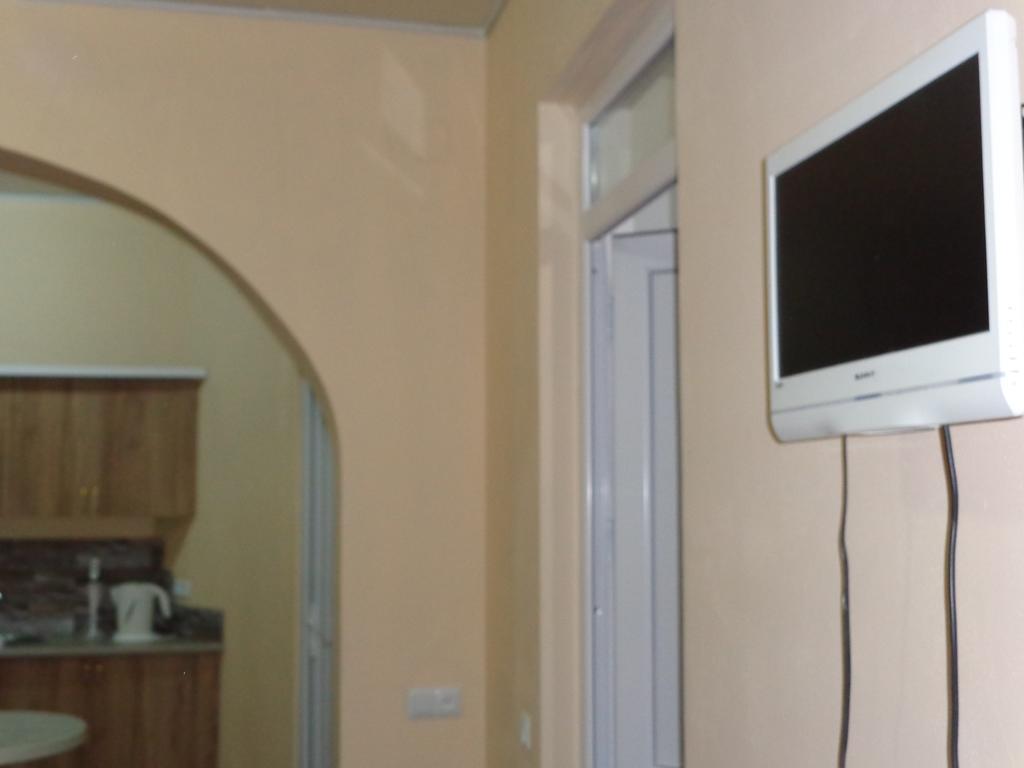 באטומי White Guest House מראה חיצוני תמונה
